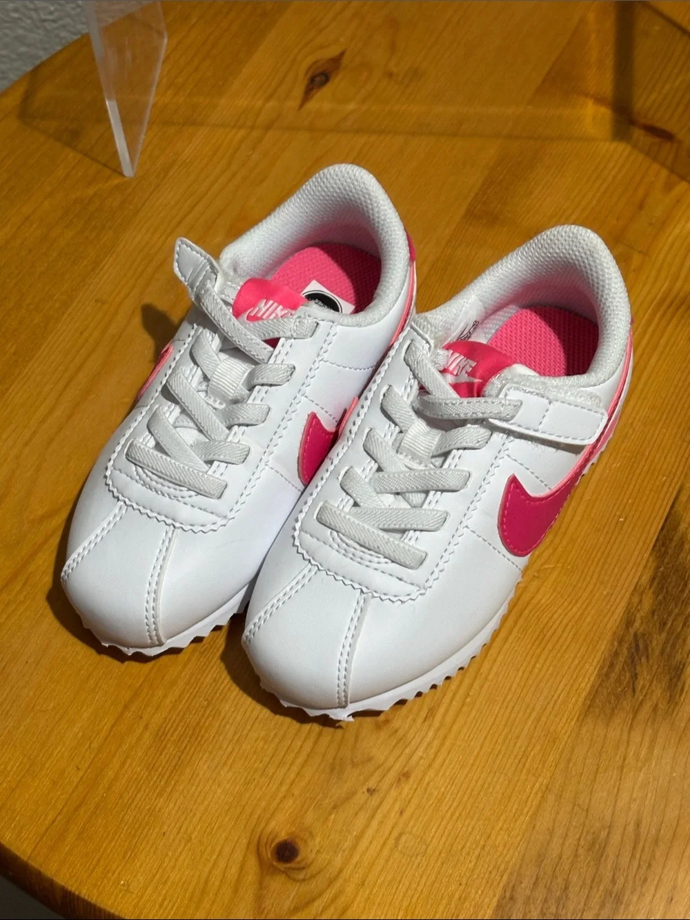 Nike Kids White and Pink Low-Top Sneakers 8C